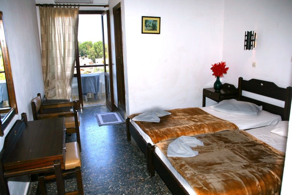Hotel Harmony Malia  Bagian luar foto